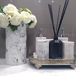 Luxury 3 Bedroom Penthouse With Private Garage