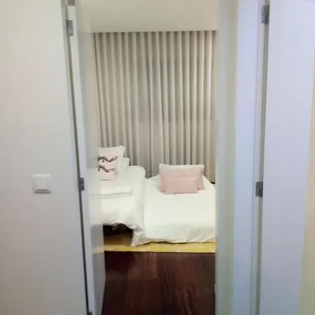 Luxury 3 Bedroom Penthouse With Private Garage * Braga