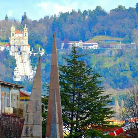 Luxury 3 Bedroom Penthouse With Private Garage Apartment