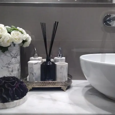 Luxury 3 Bedroom Penthouse With Private Garage Apartament Braga