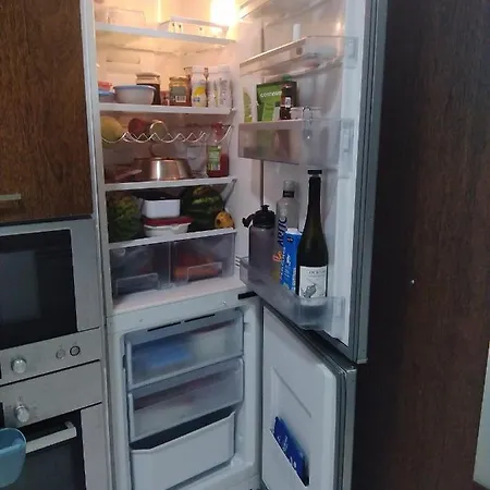 아파트 Luxury 3 Bedroom Penthouse With Private Garage 브라가