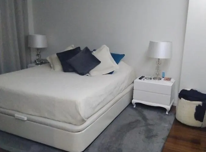 Luxury 3 Bedroom Penthouse With Private Garage